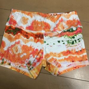 Fleo Shorts